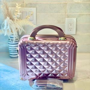 Triforce Rose Gold Avignon Collection Make Up Case